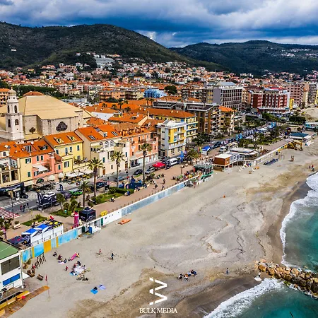 Apart-hotel Dei Fiori Pietra Ligure