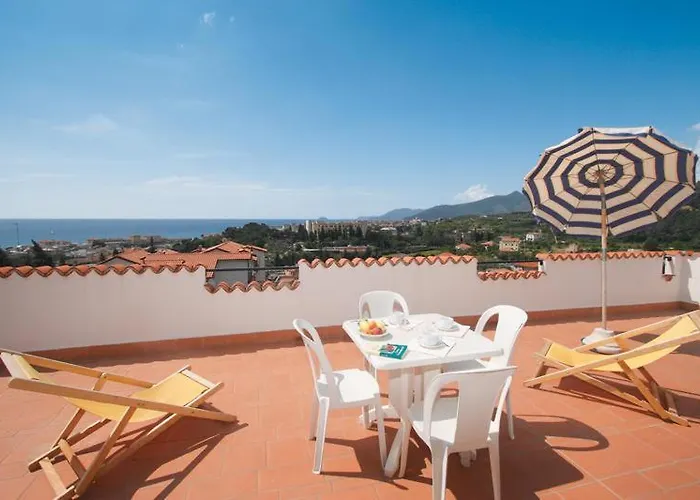 Lejlighedshotel Dei Fiori Pietra Ligure