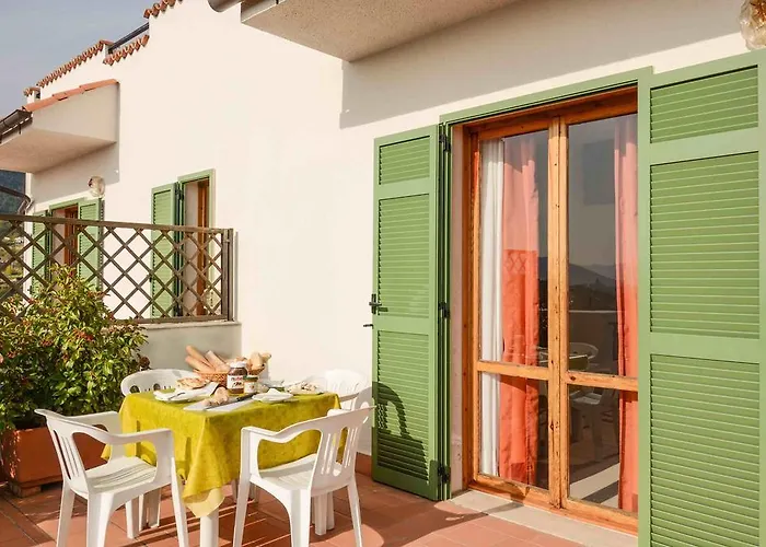 Lägenhetshotell Dei Fiori Pietra Ligure