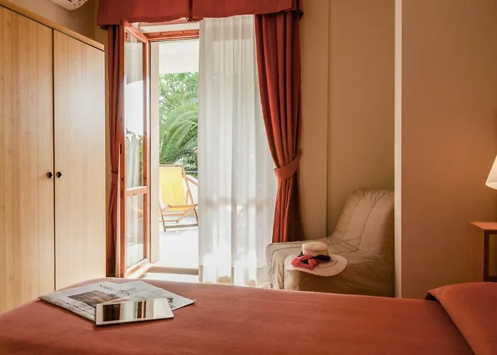 Dei Fiori Lejlighedshotel Pietra Ligure