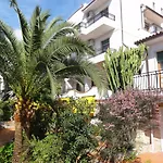 Apart-hotel Dei Fiori
