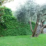 Hotel apartamentowy Dei Fiori Pietra Ligure