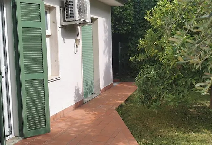 Hotel apartamentowy Dei Fiori Pietra Ligure