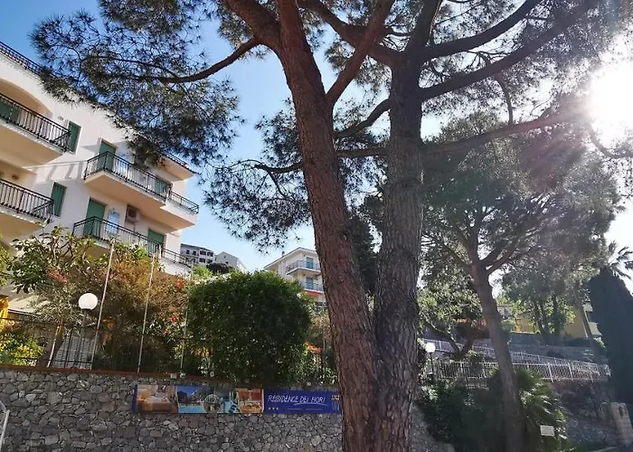 Dei Fiori Apartmanhotel 3*