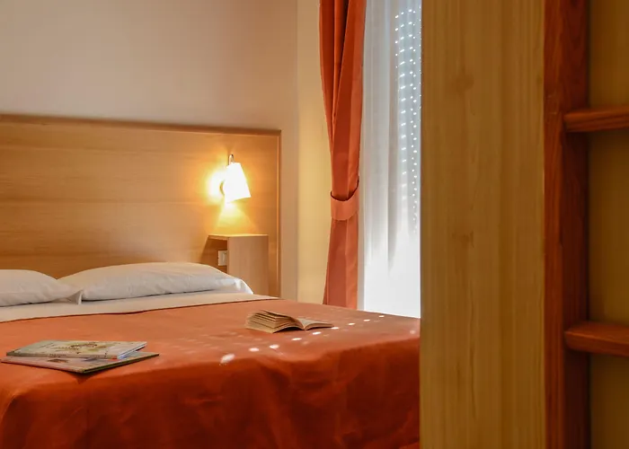 Dei Fiori Hotel apartamentowy 3*